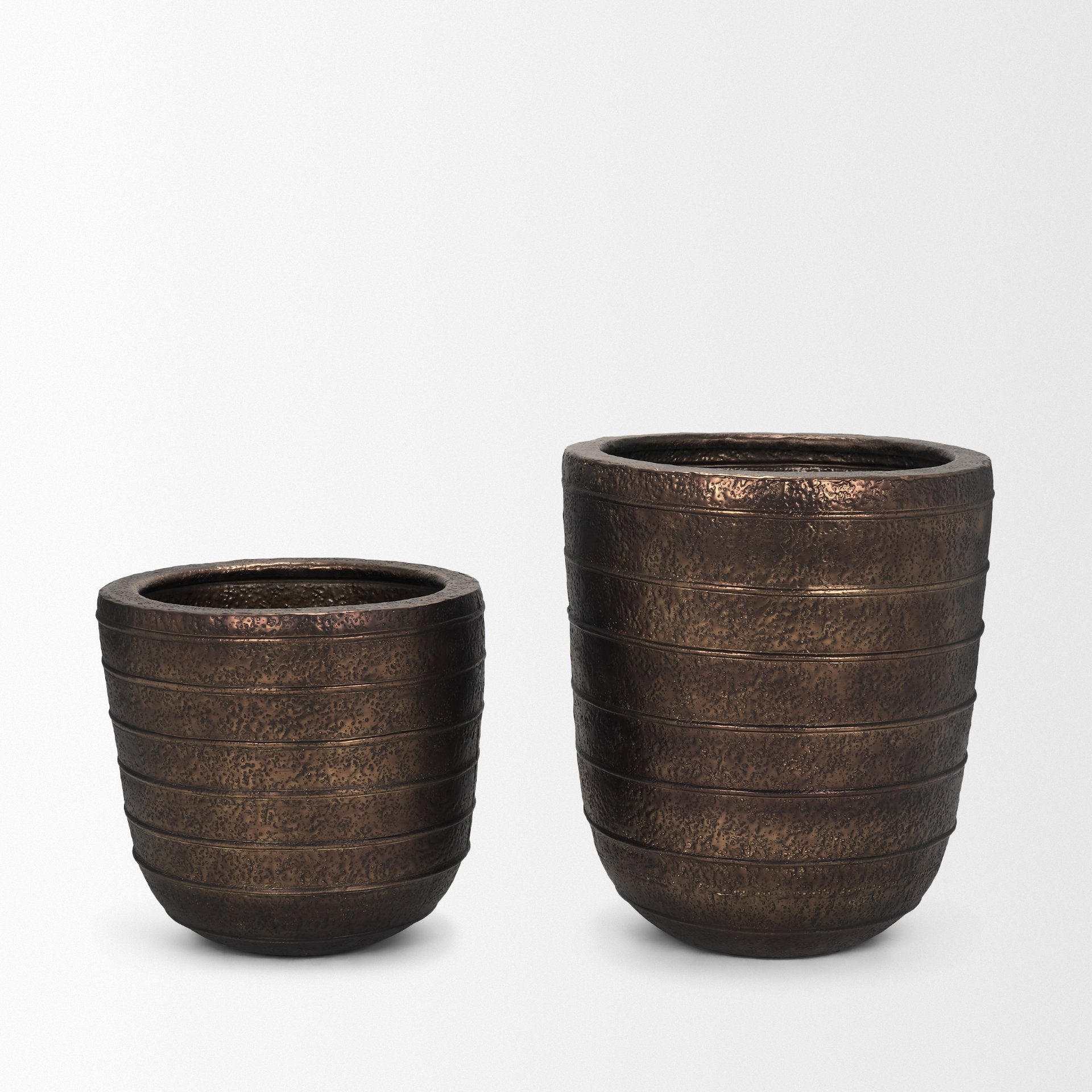Aivana Vase