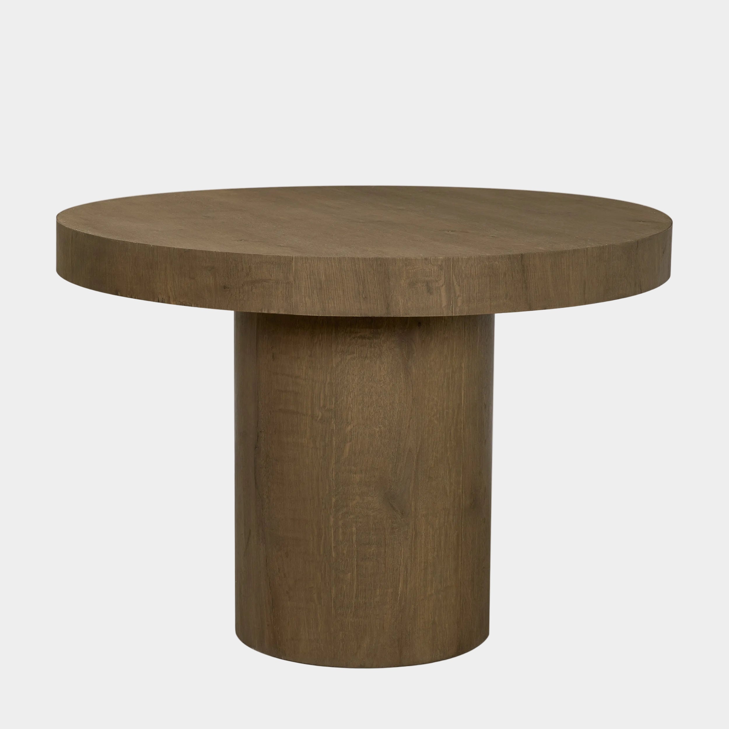 Lyonne 40" Round Dining Table