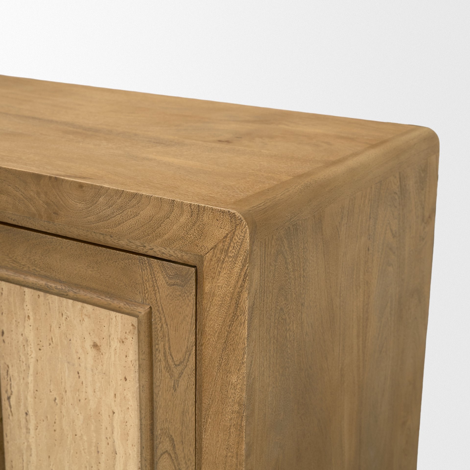 Valterra Media Console