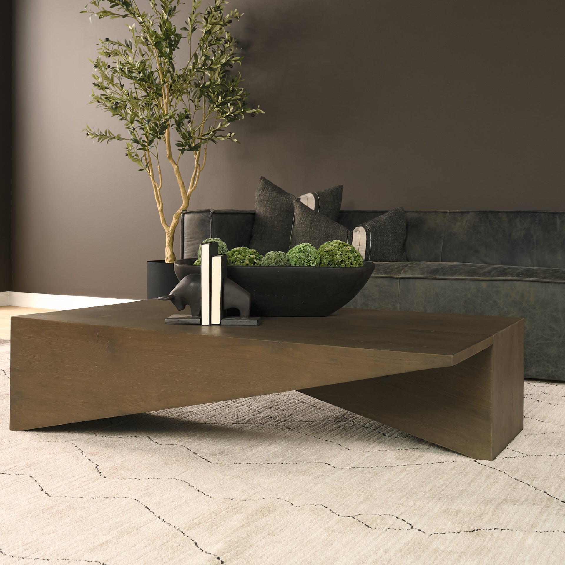 Tauro Book End