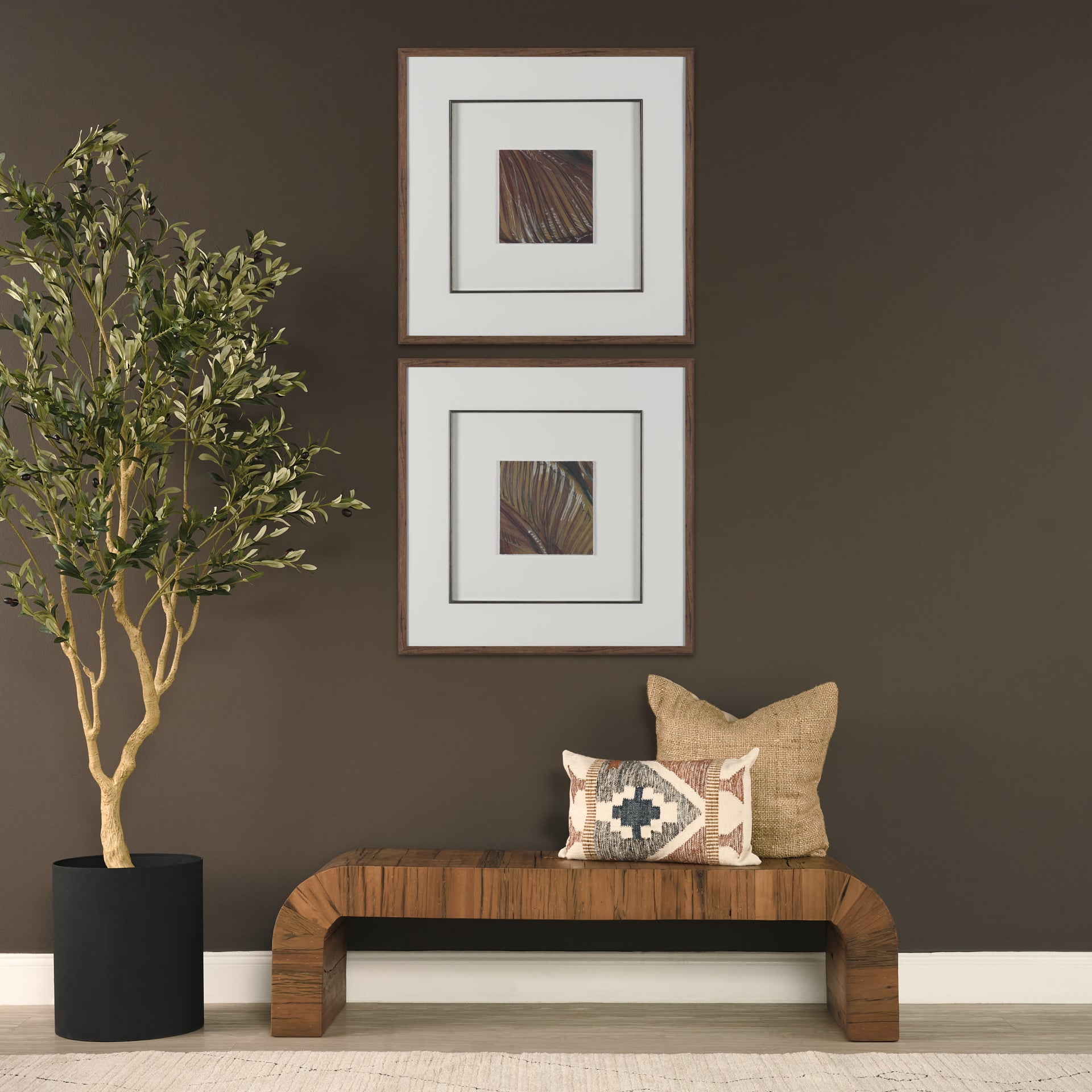 Lowen Decorative Pillow