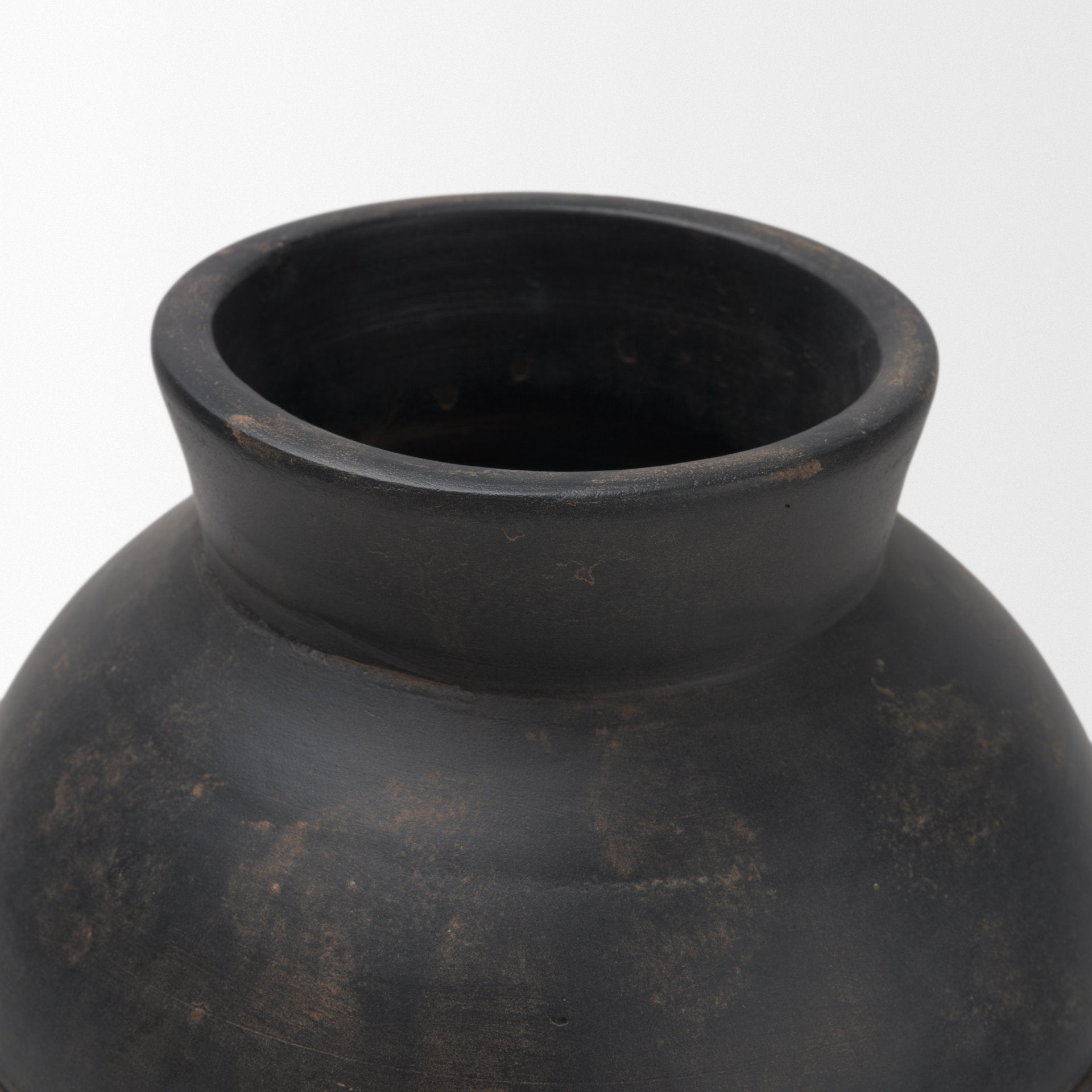 Douro Dotted Ceramic Vase