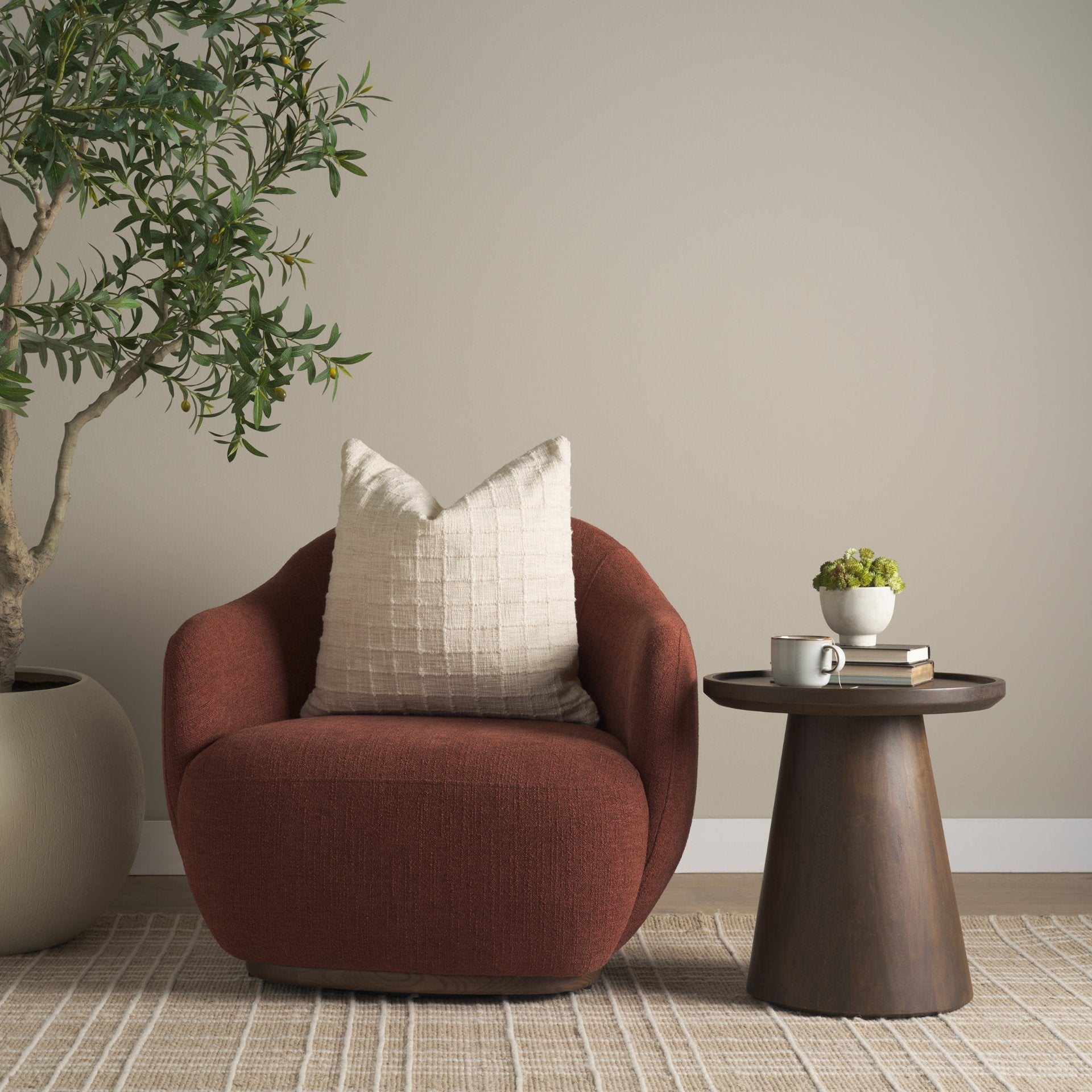 Hudson Swivel Chair