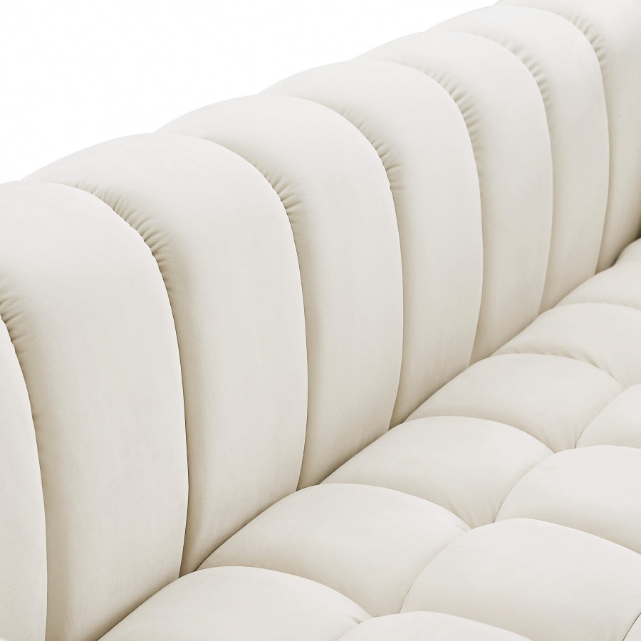 Gwen Velvet Upholstered Chair