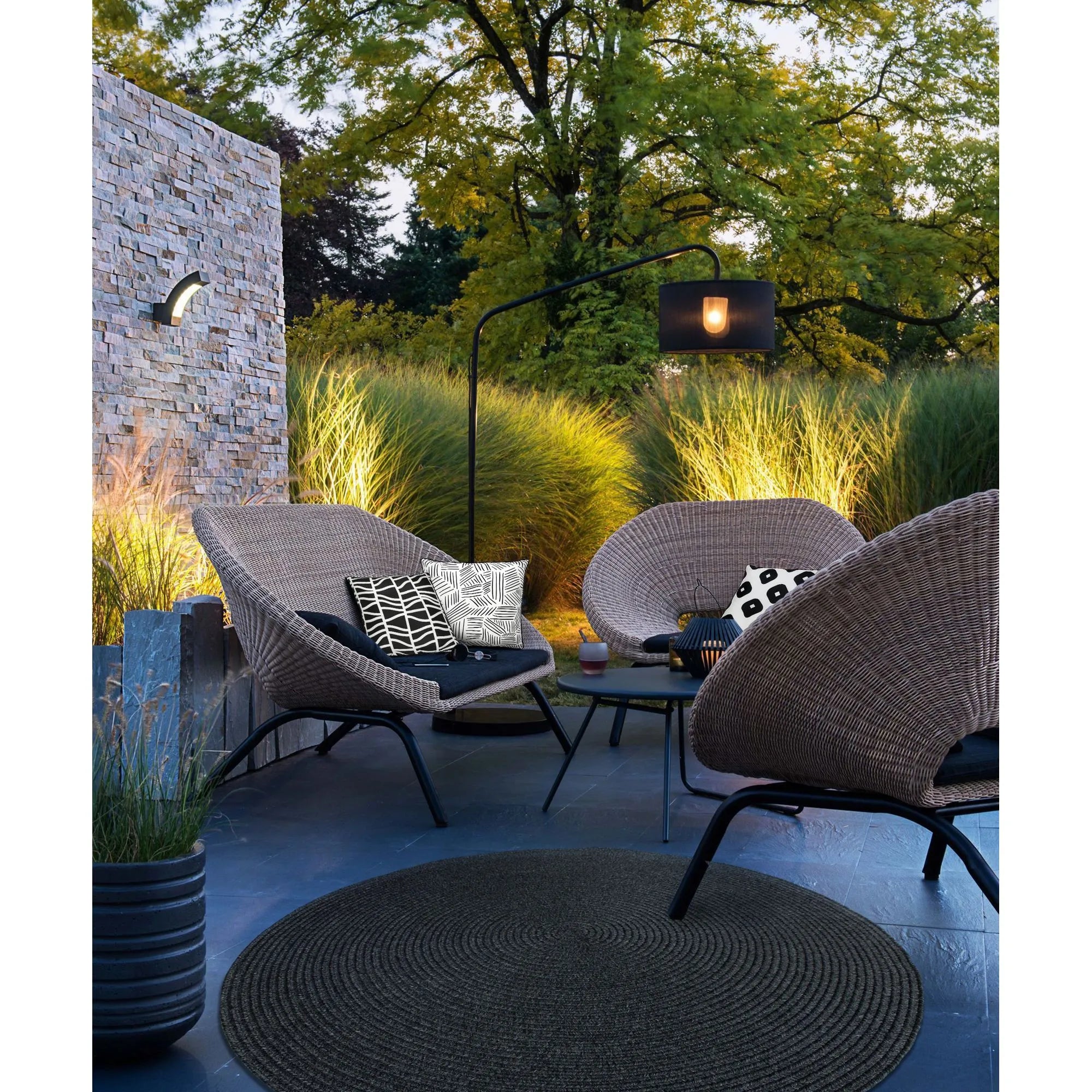 Fieldfare Outdoor Pillow