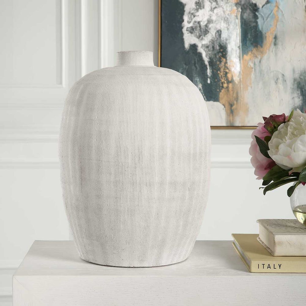 Floreana Vase