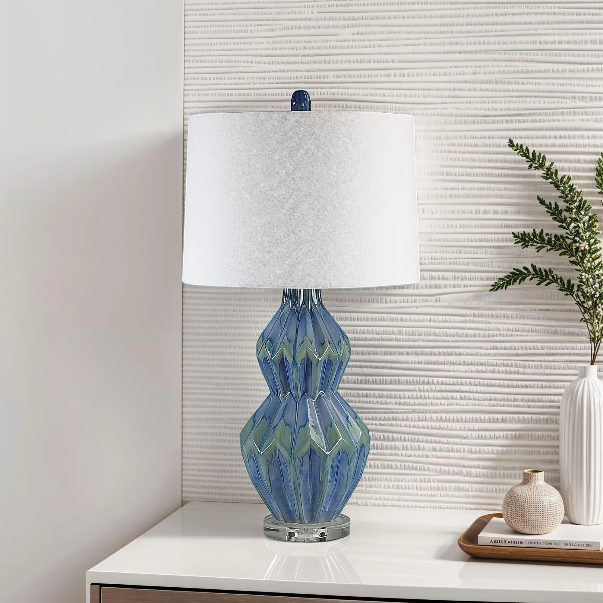 Serres Table Lamp