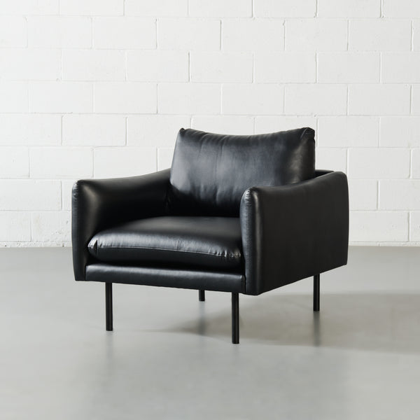 MAPLETON - Black Vegan Leather Chair