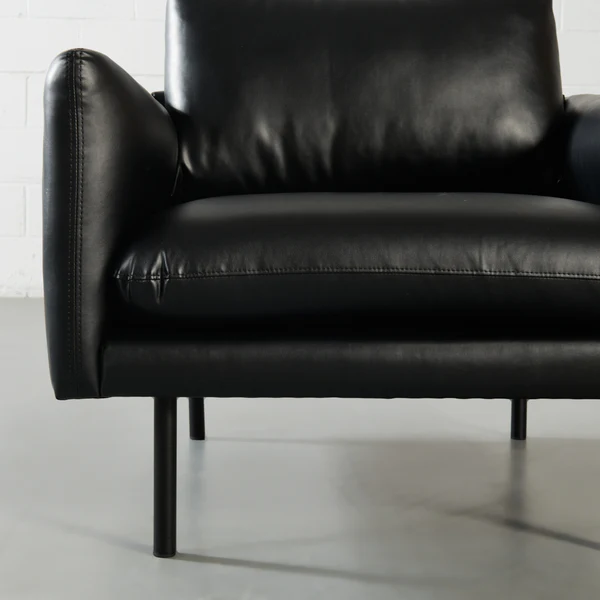 MAPLETON - Black Vegan Leather Chair