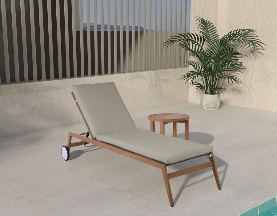 Maui Water Resistant Fabric Upholstered Outdoor Patio Lounger