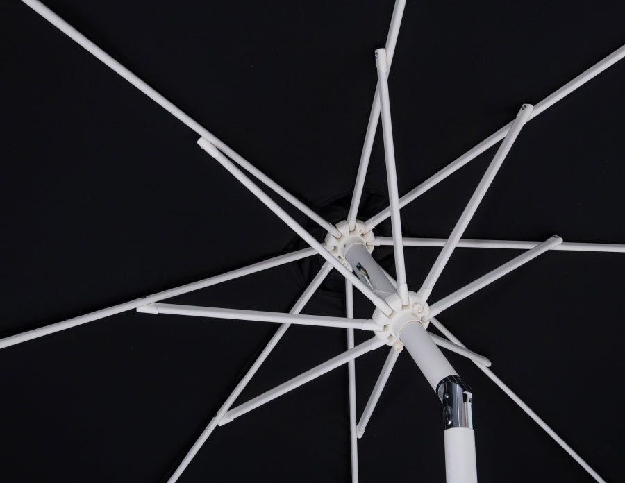 Amalfi Water Resistant Fabric And Aluminum Patio Umbrella