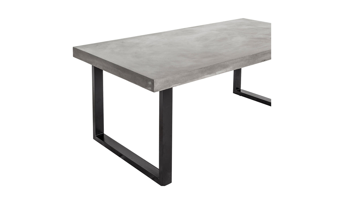 Jedrik Outdoor Dining Table