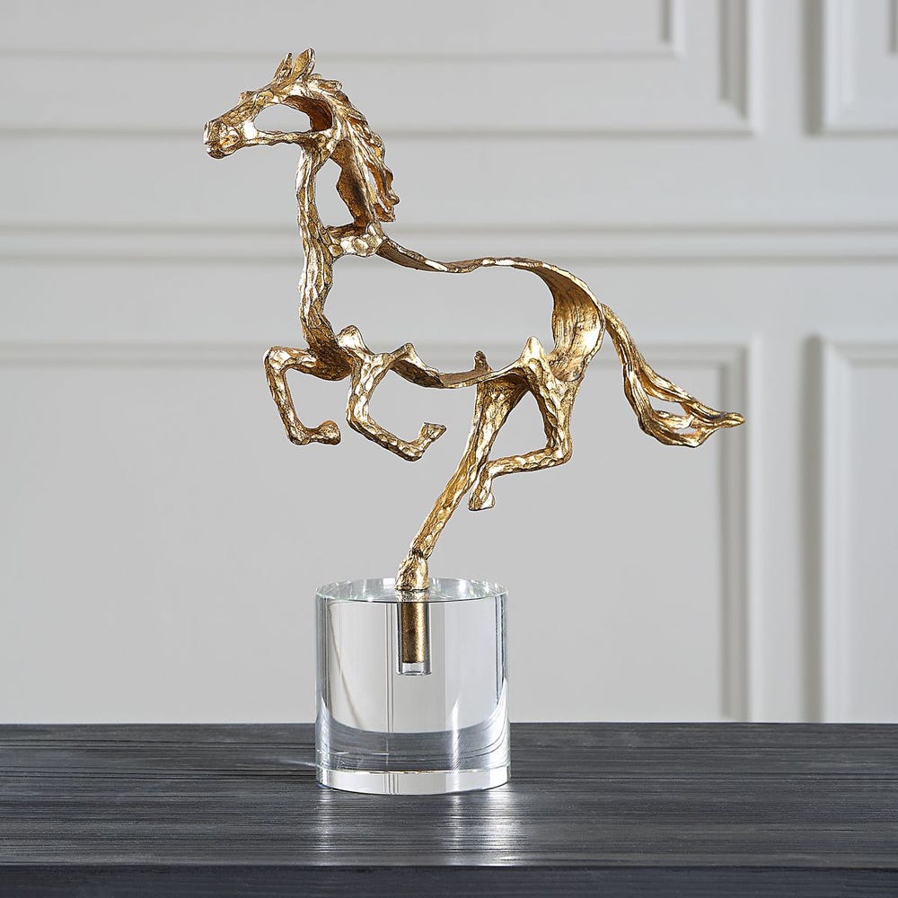 Gallop, Sculpture