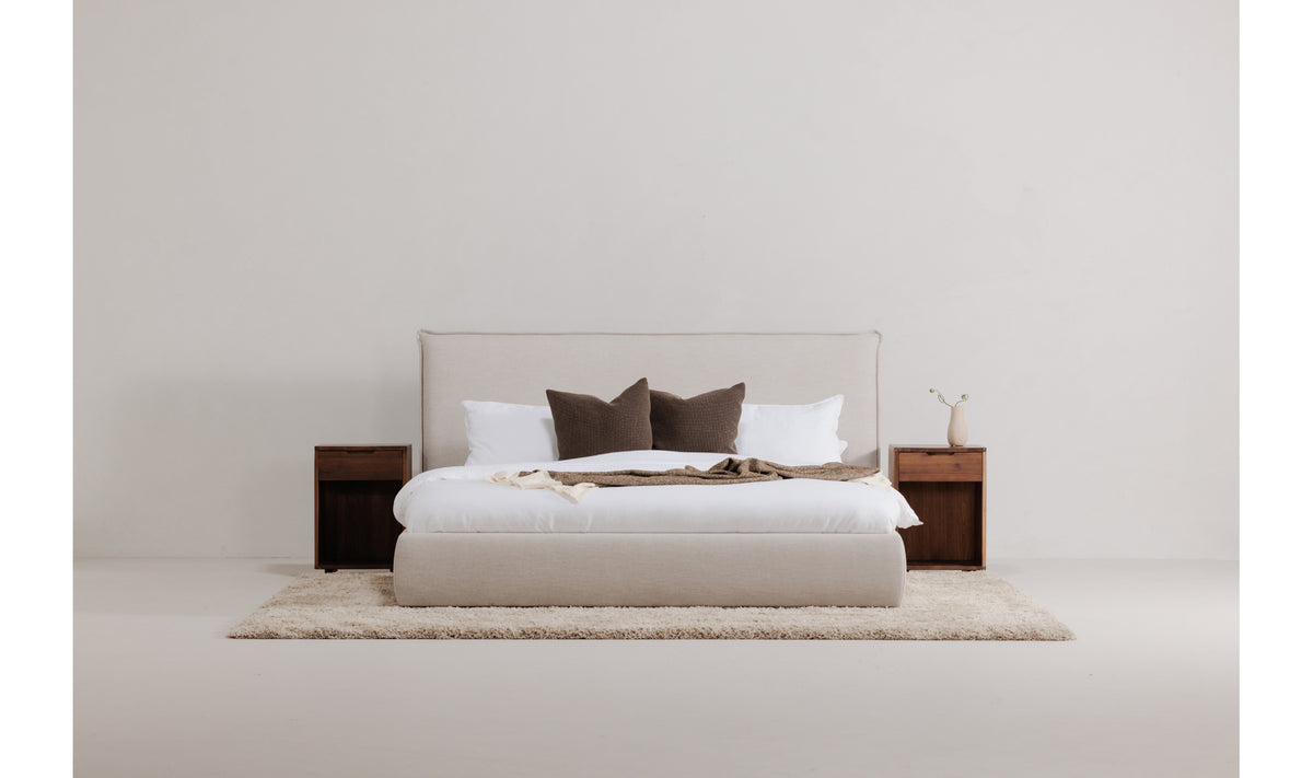 Osamu Nightstand