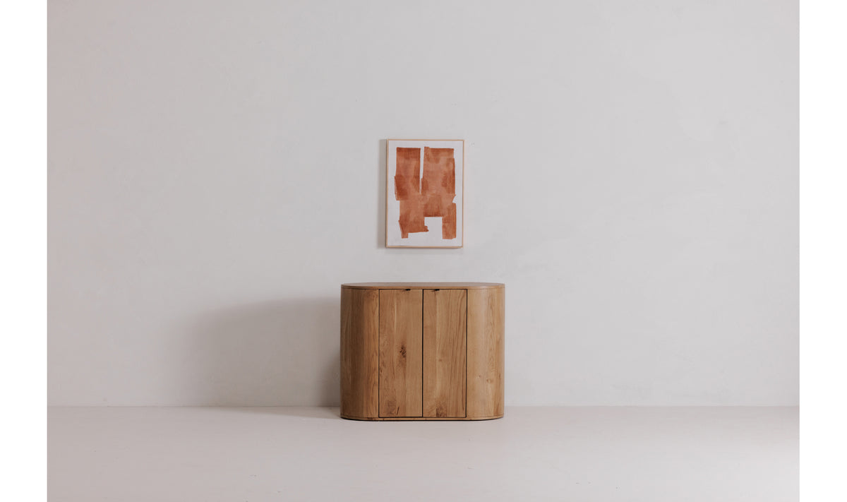 Theo Cabinet