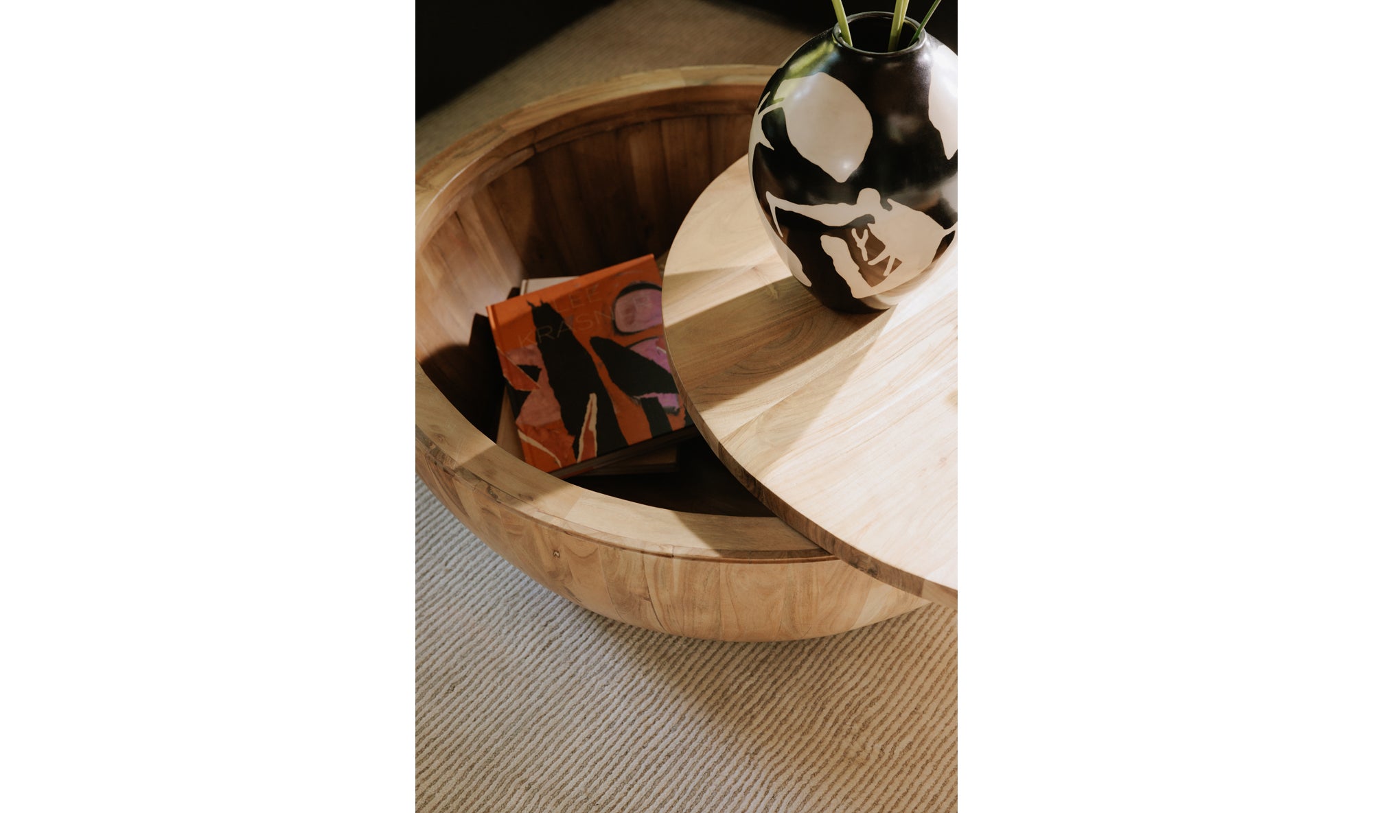 Eske Coffee Table