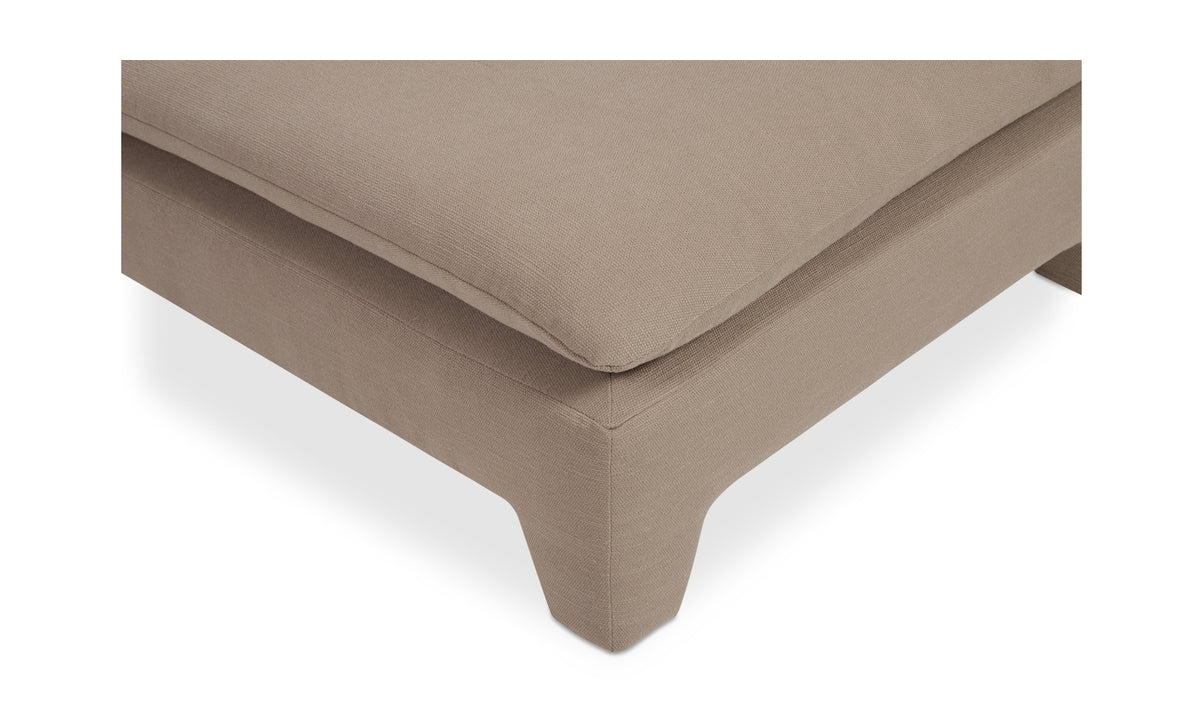 Estelle Chaise