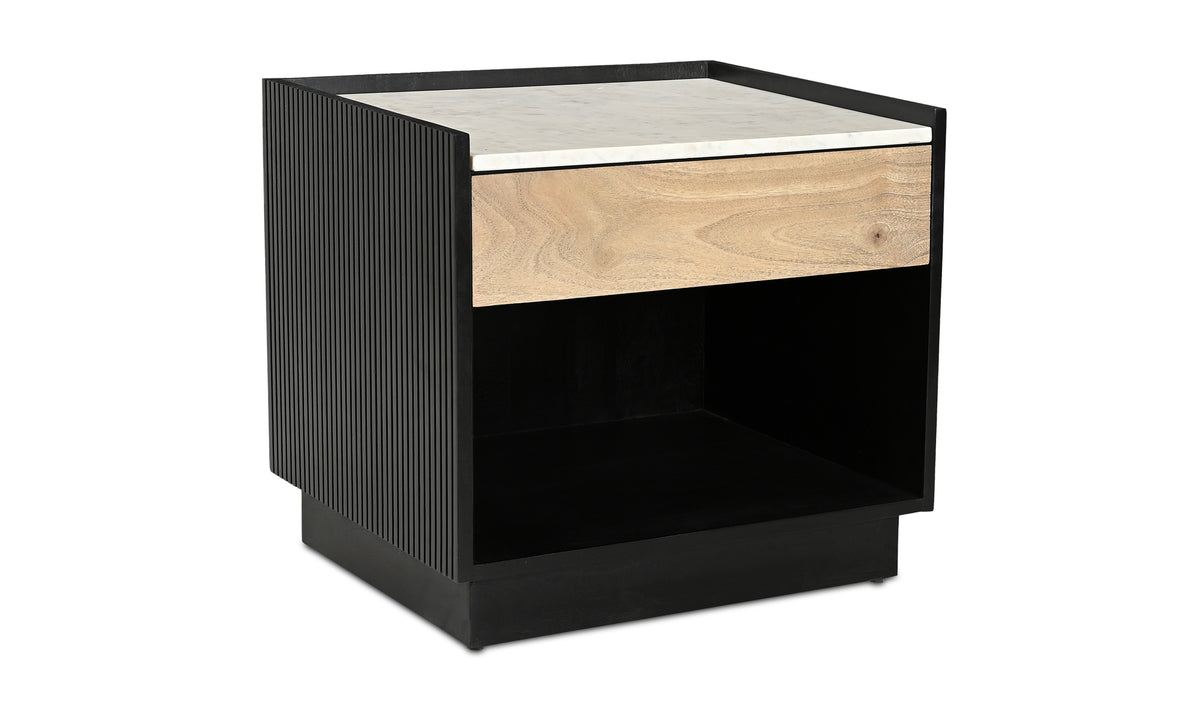 Carter Nightstand