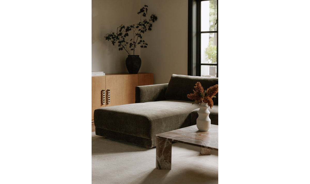 Bryn Sectional