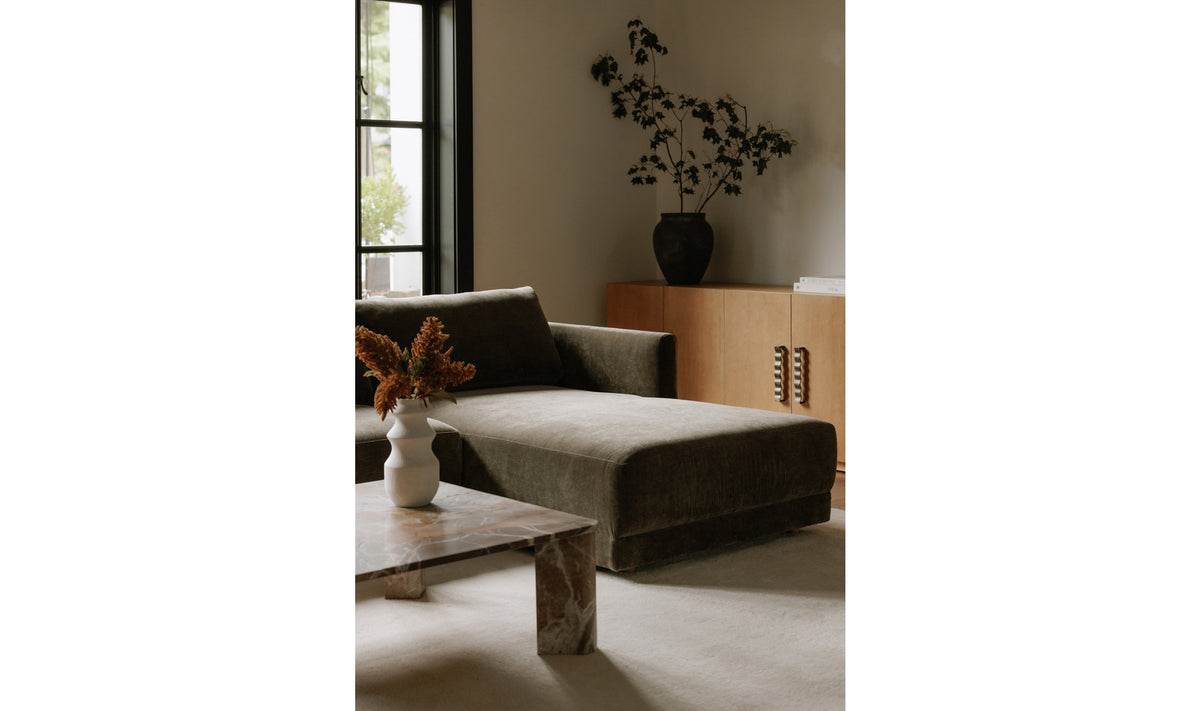 Bryn Sectional