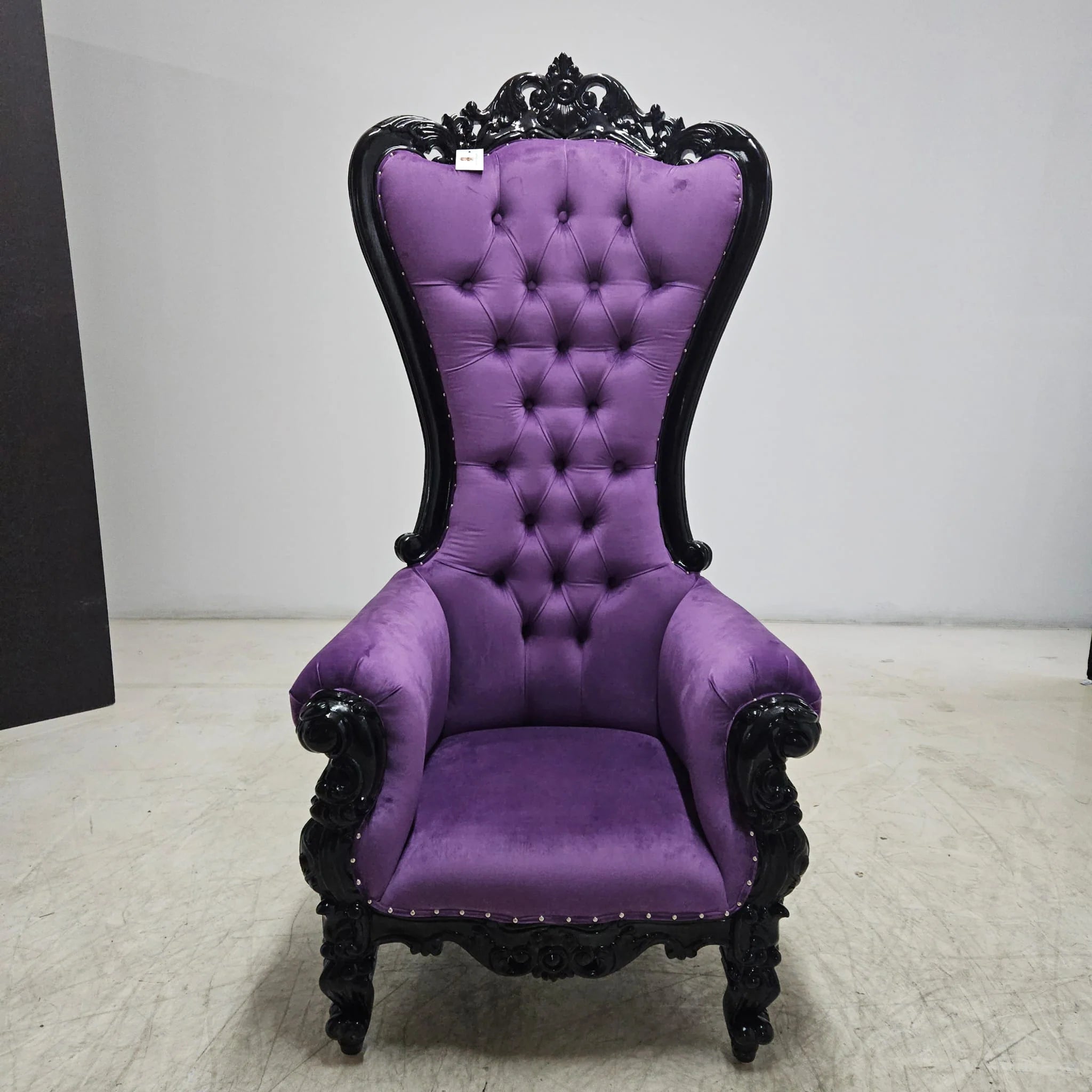 Chloe Throne Chair - Velvet