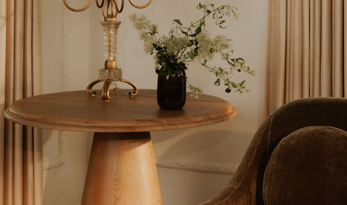 Tutto Cafe Table