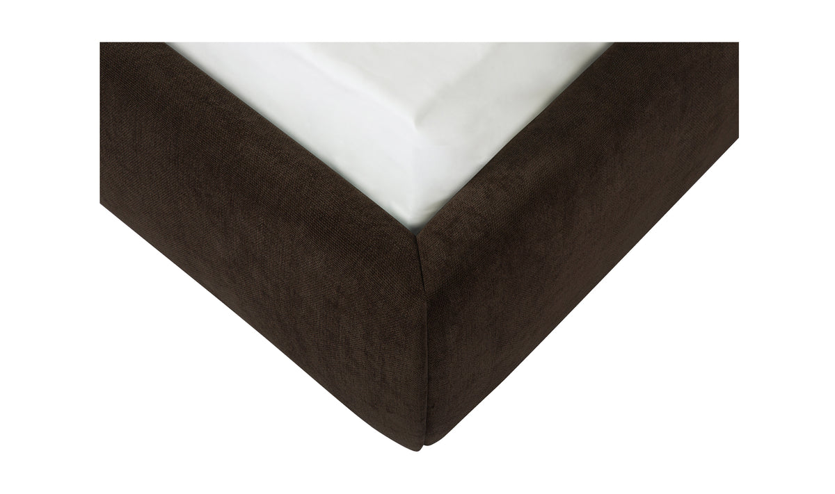 Camilla Bed