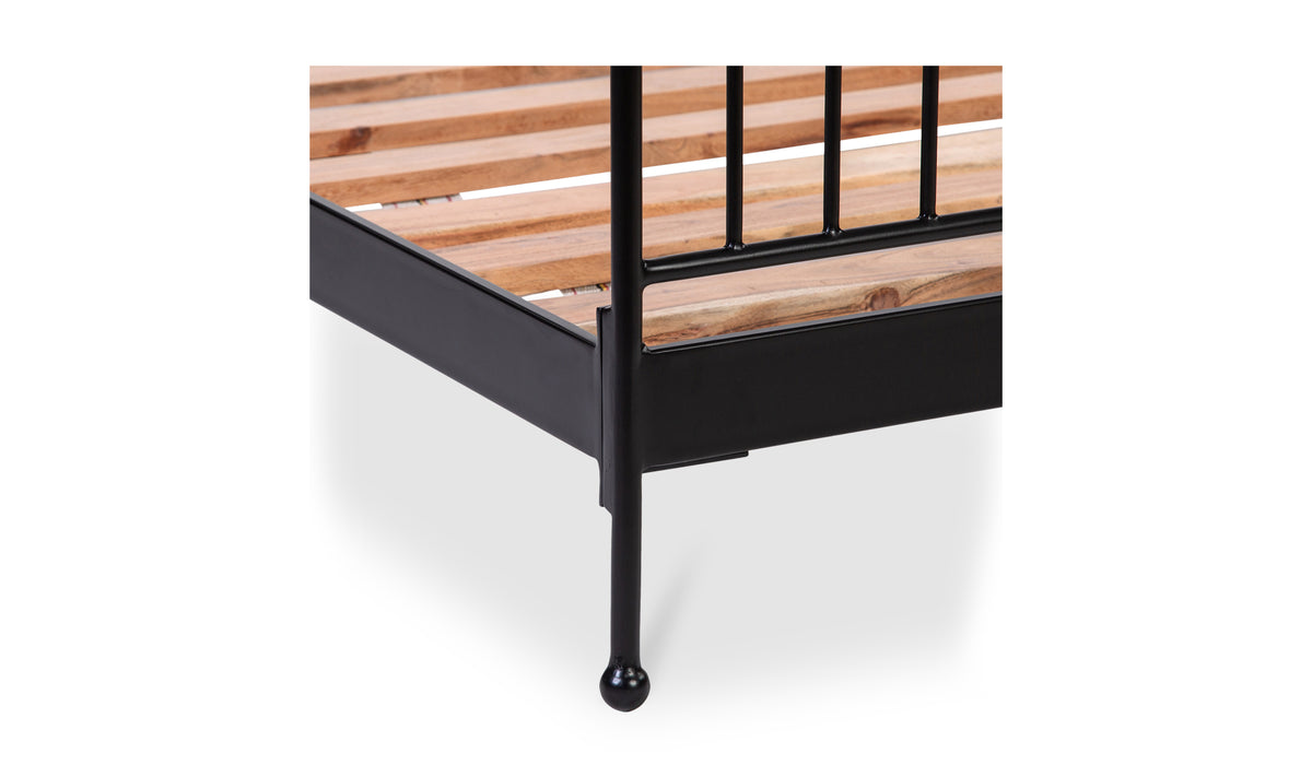 Monet Bed