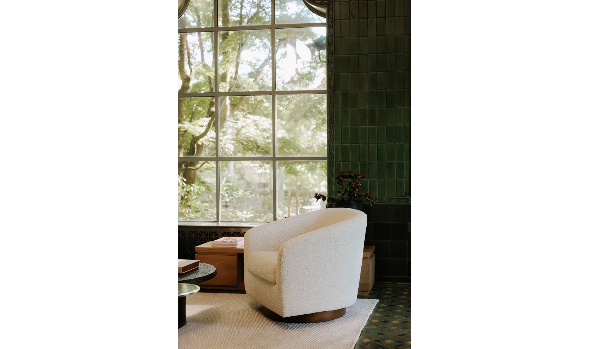 Oscy Swivel Chair