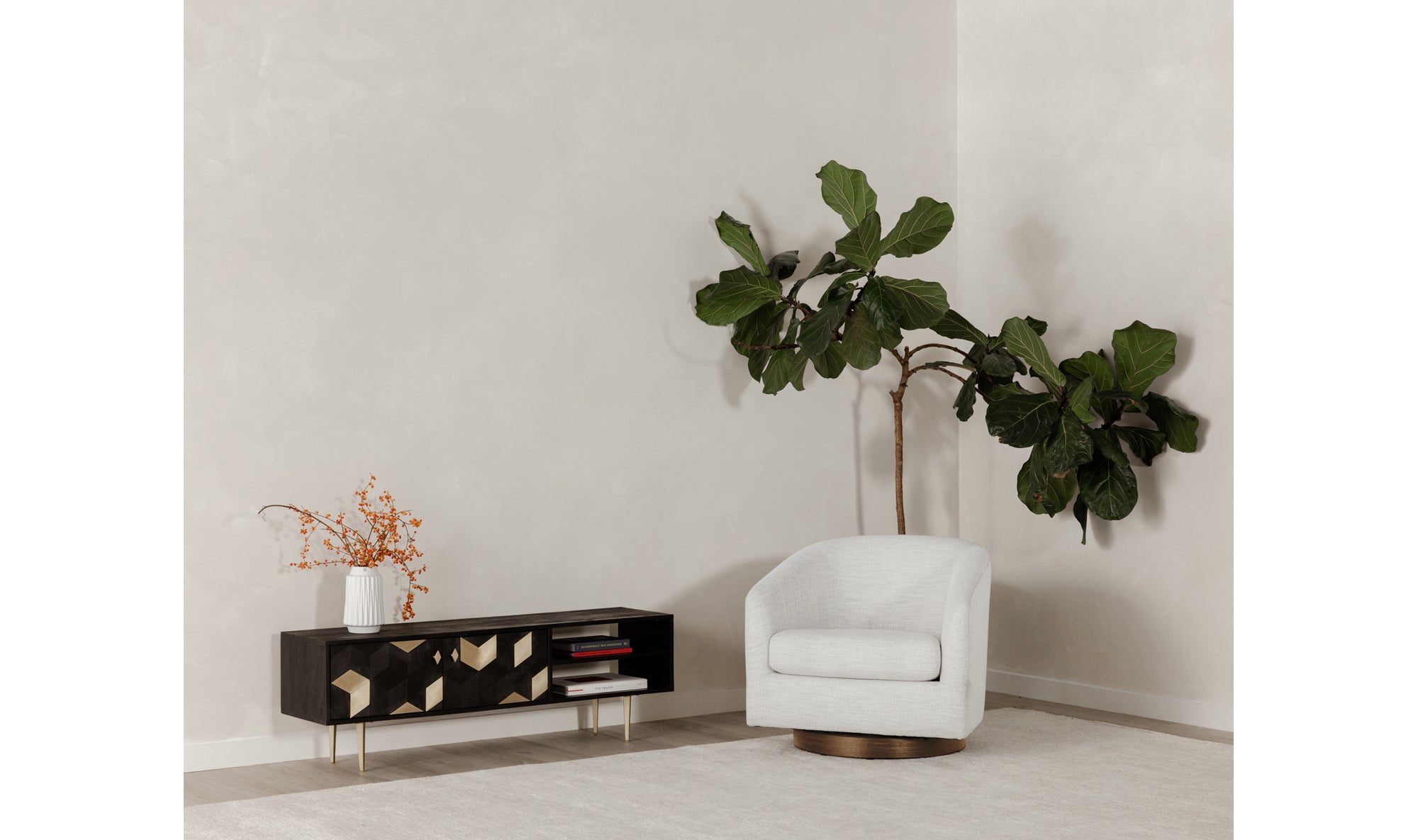 Oscy Swivel Chair