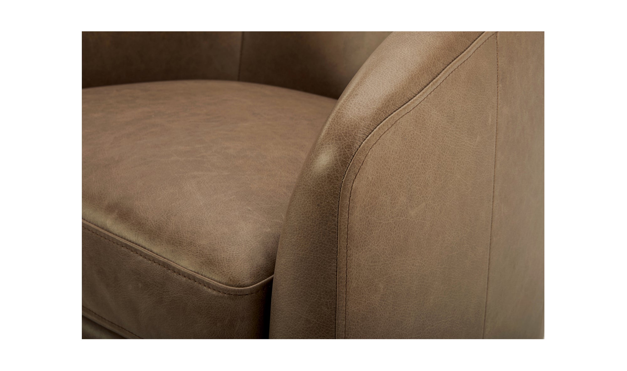 Oscy Swivel Chair