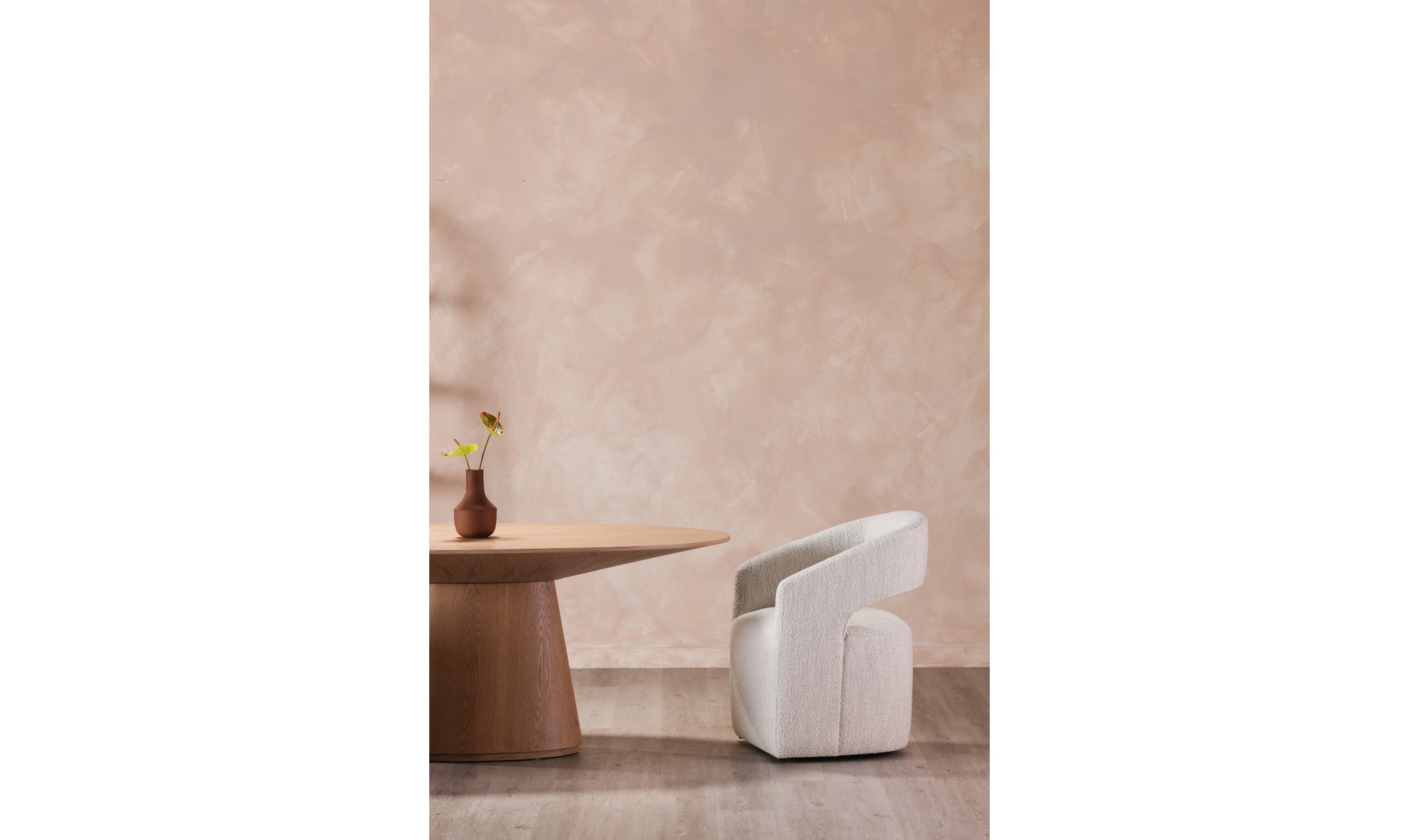 Barrow Rolling Dining Chair