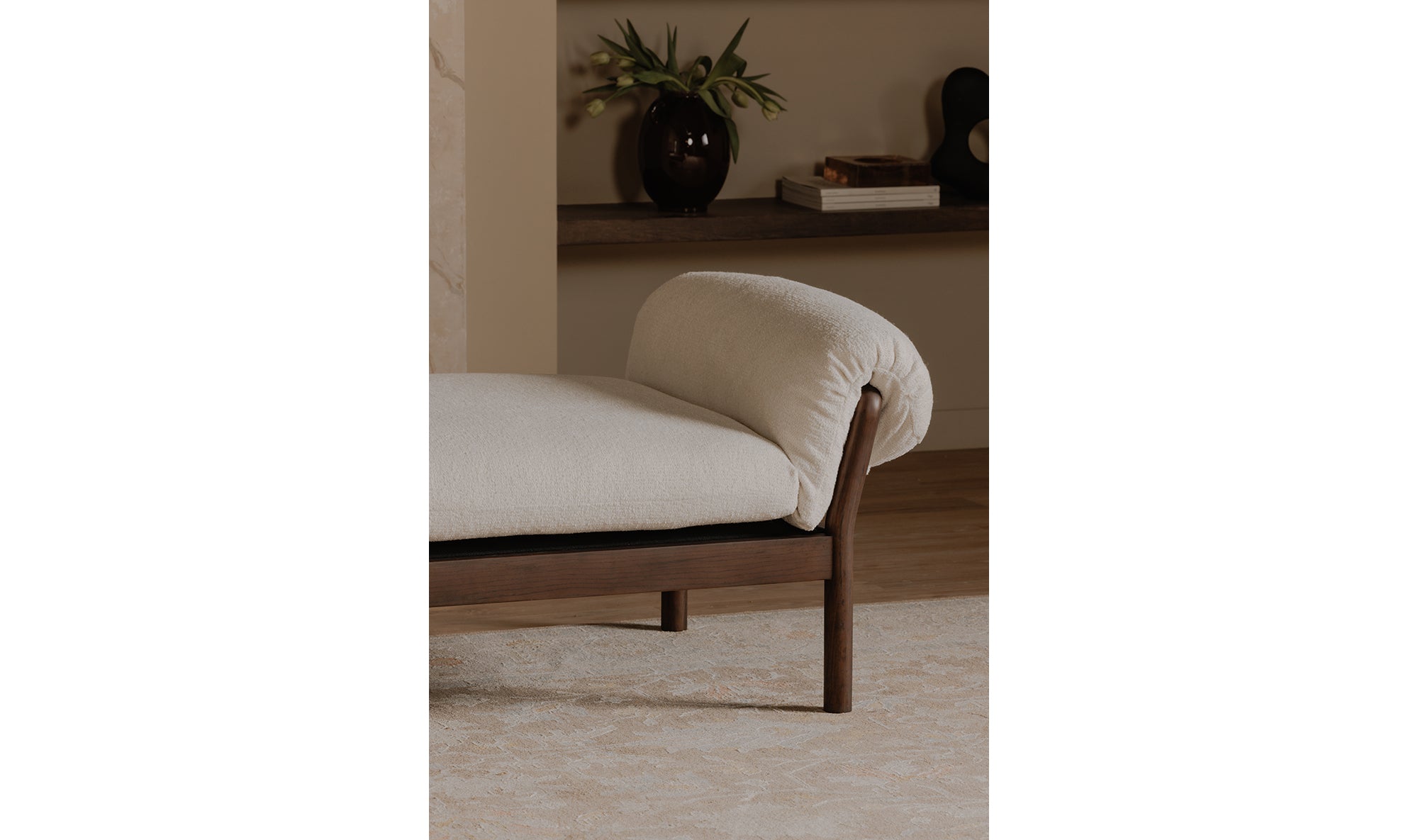 Cardero Daybed