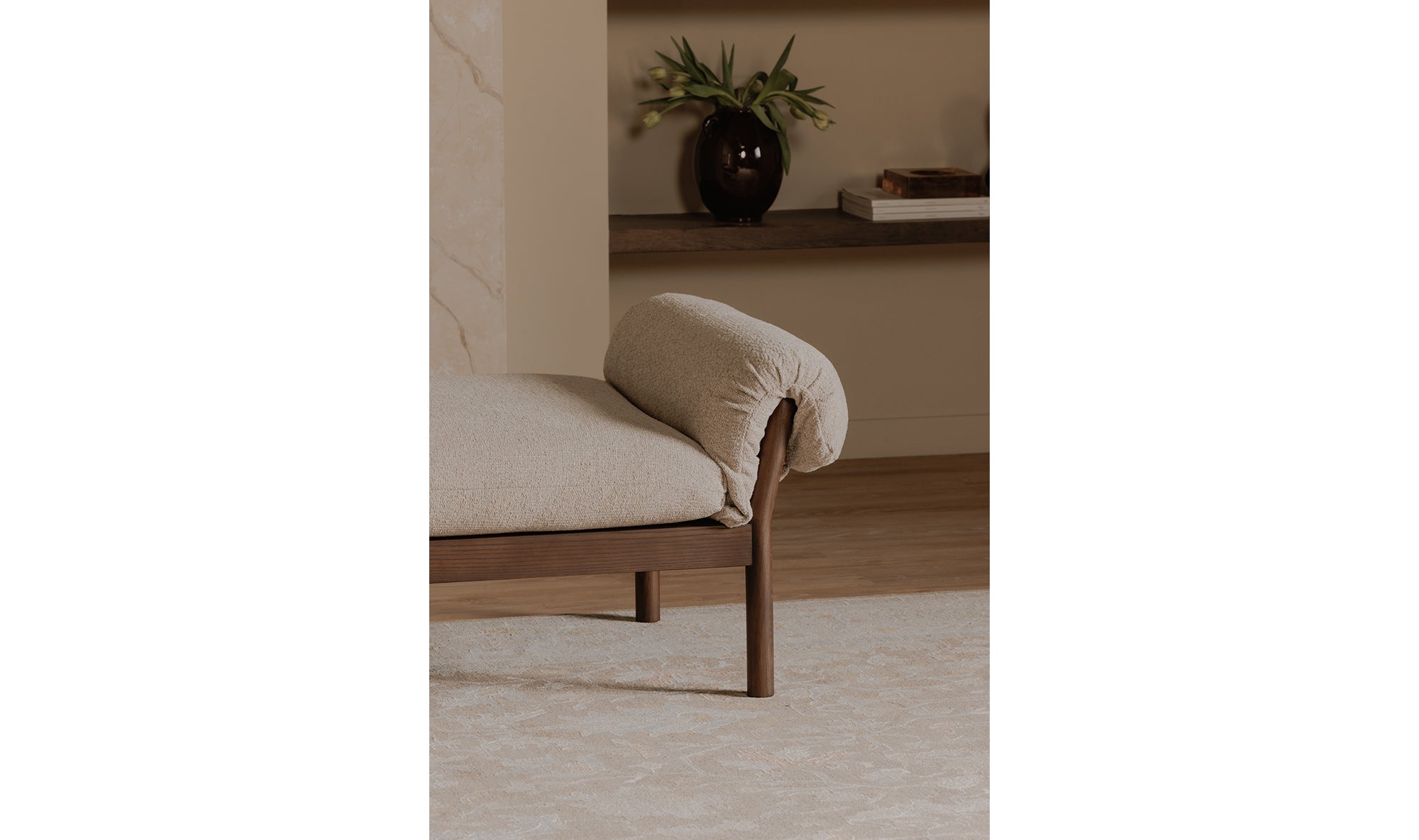 Cardero Daybed