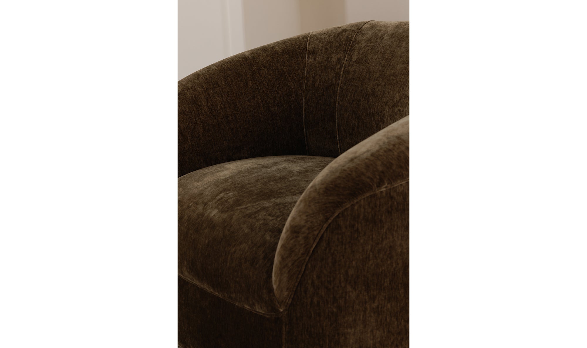 Thora Lounge Chair
