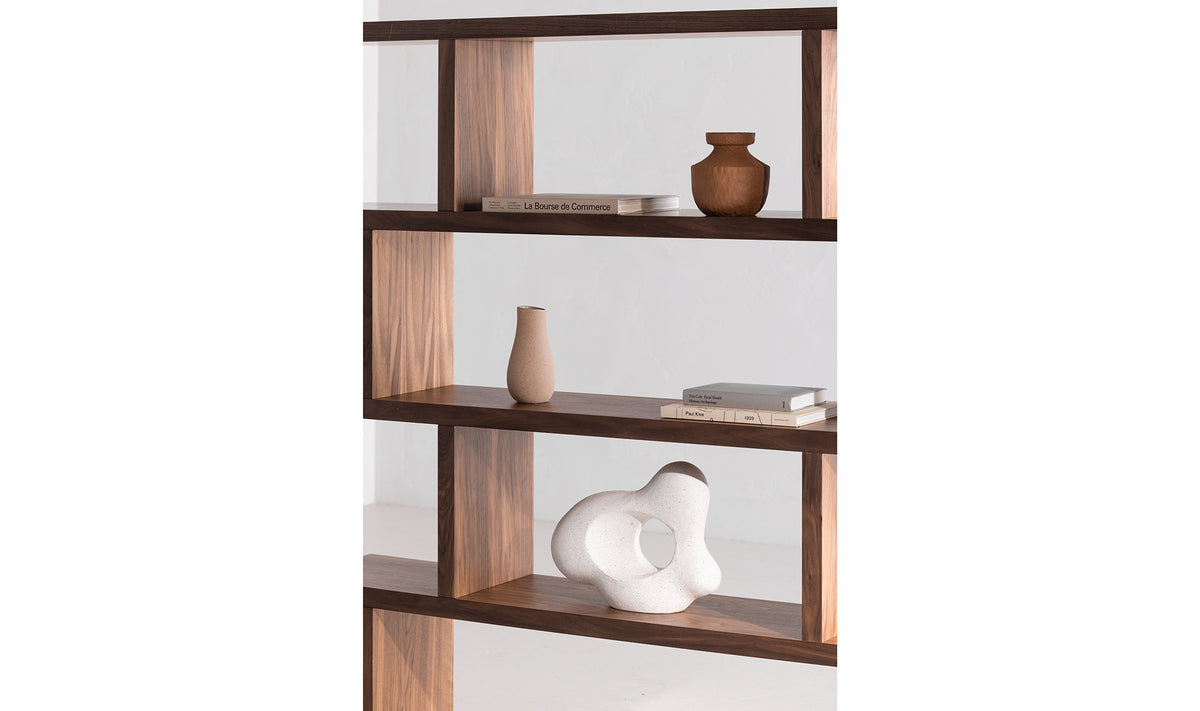 Miri Shelf