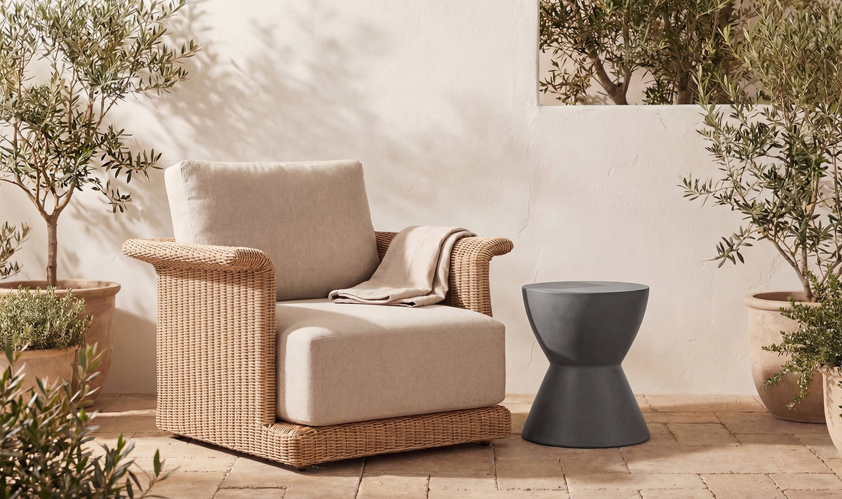 Hourglass Outdoor Stool