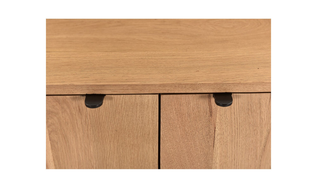 Theo Media Bench