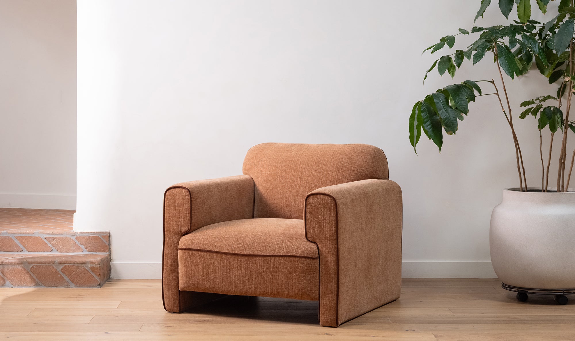 Leo Chair