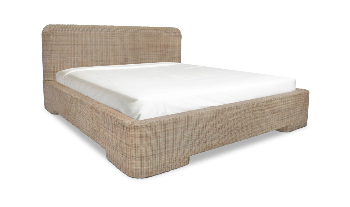 Claudia Bed