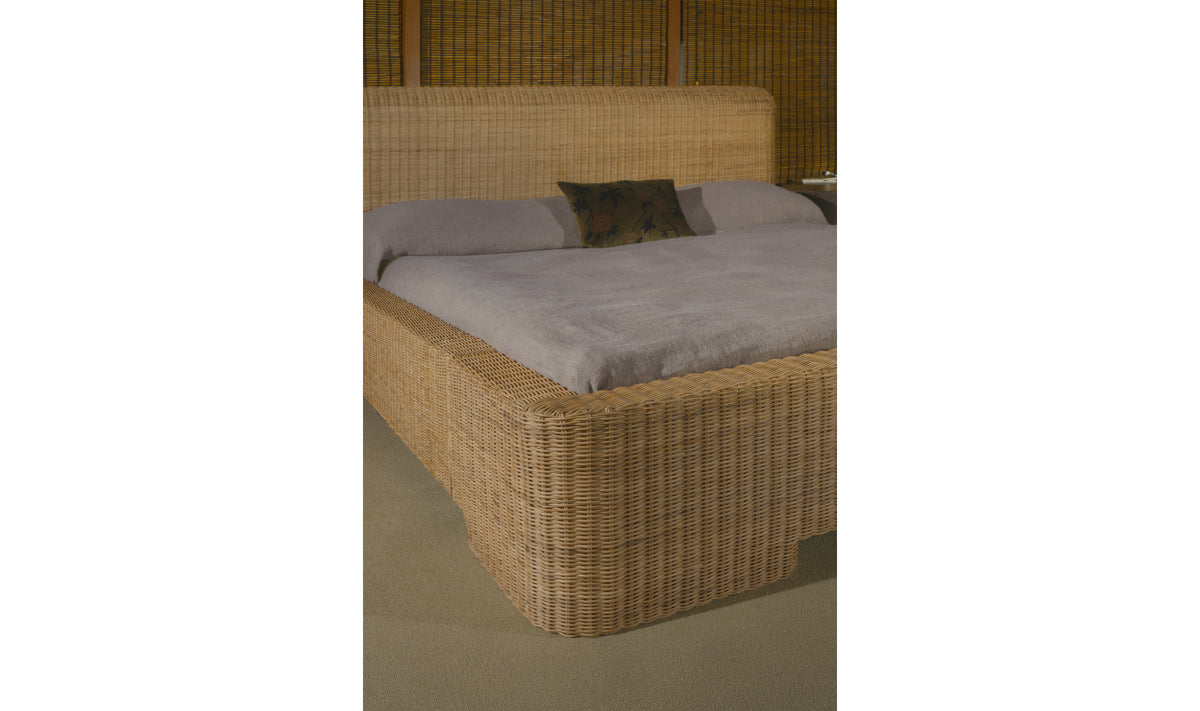 Claudia Bed