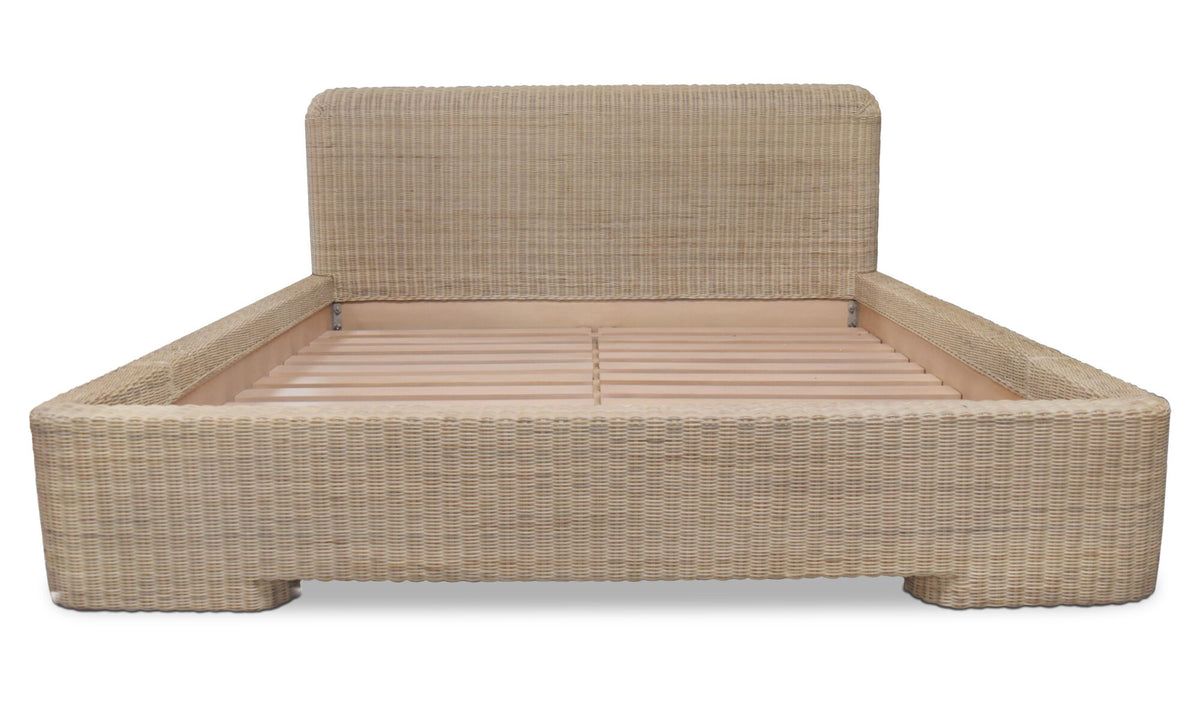 Claudia Bed