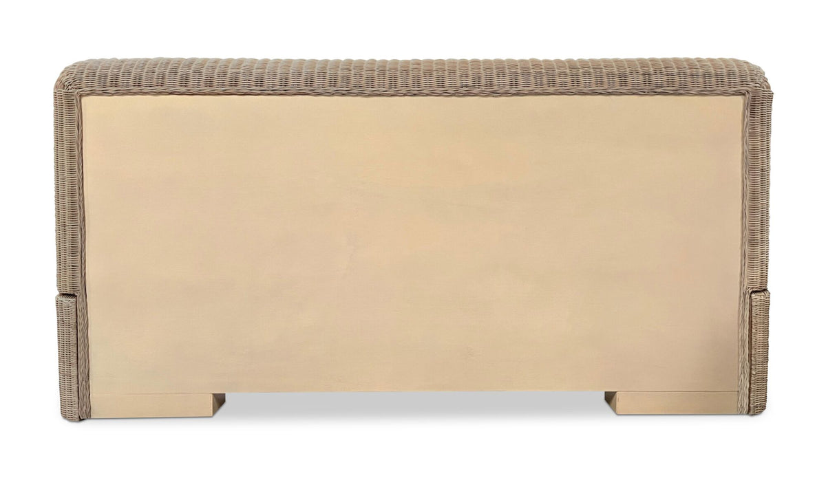 Claudia Bed