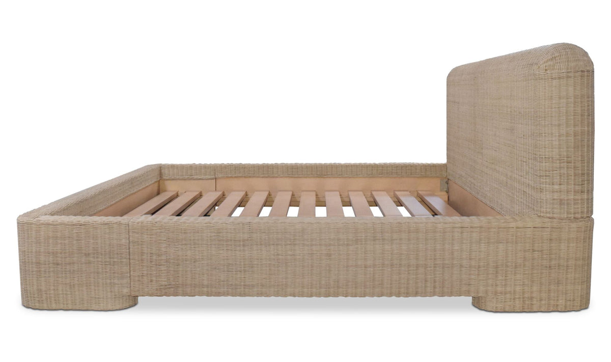 Claudia Bed