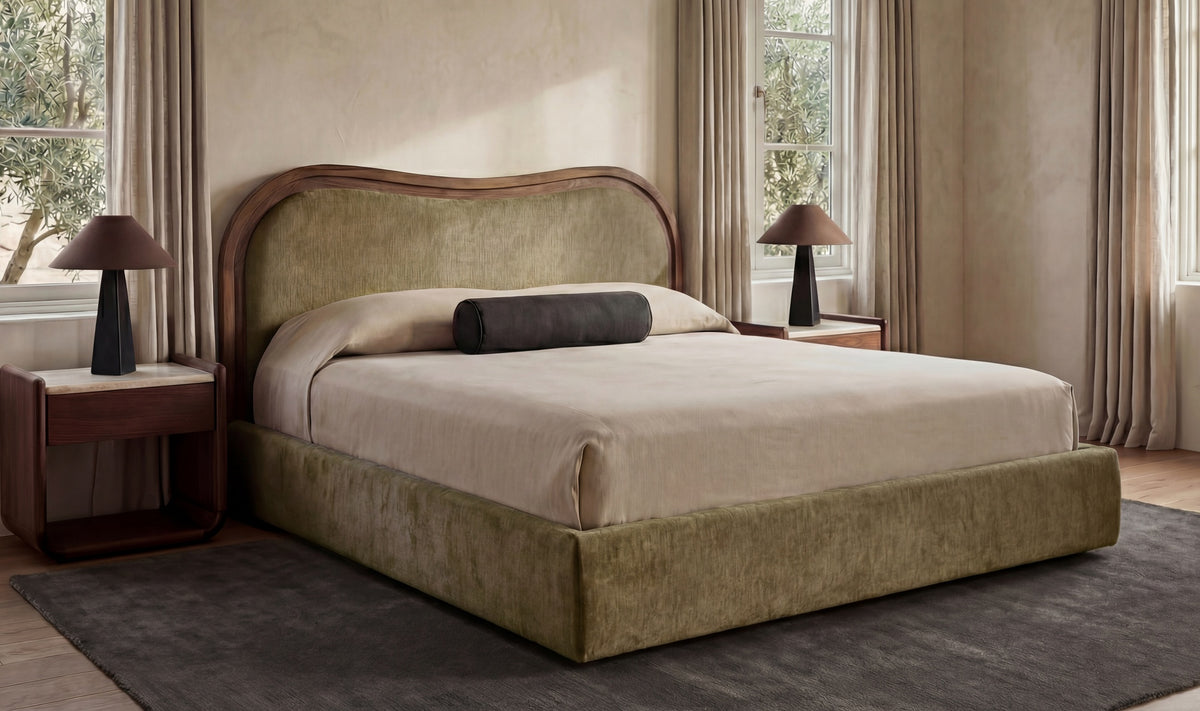 Camilla Bed