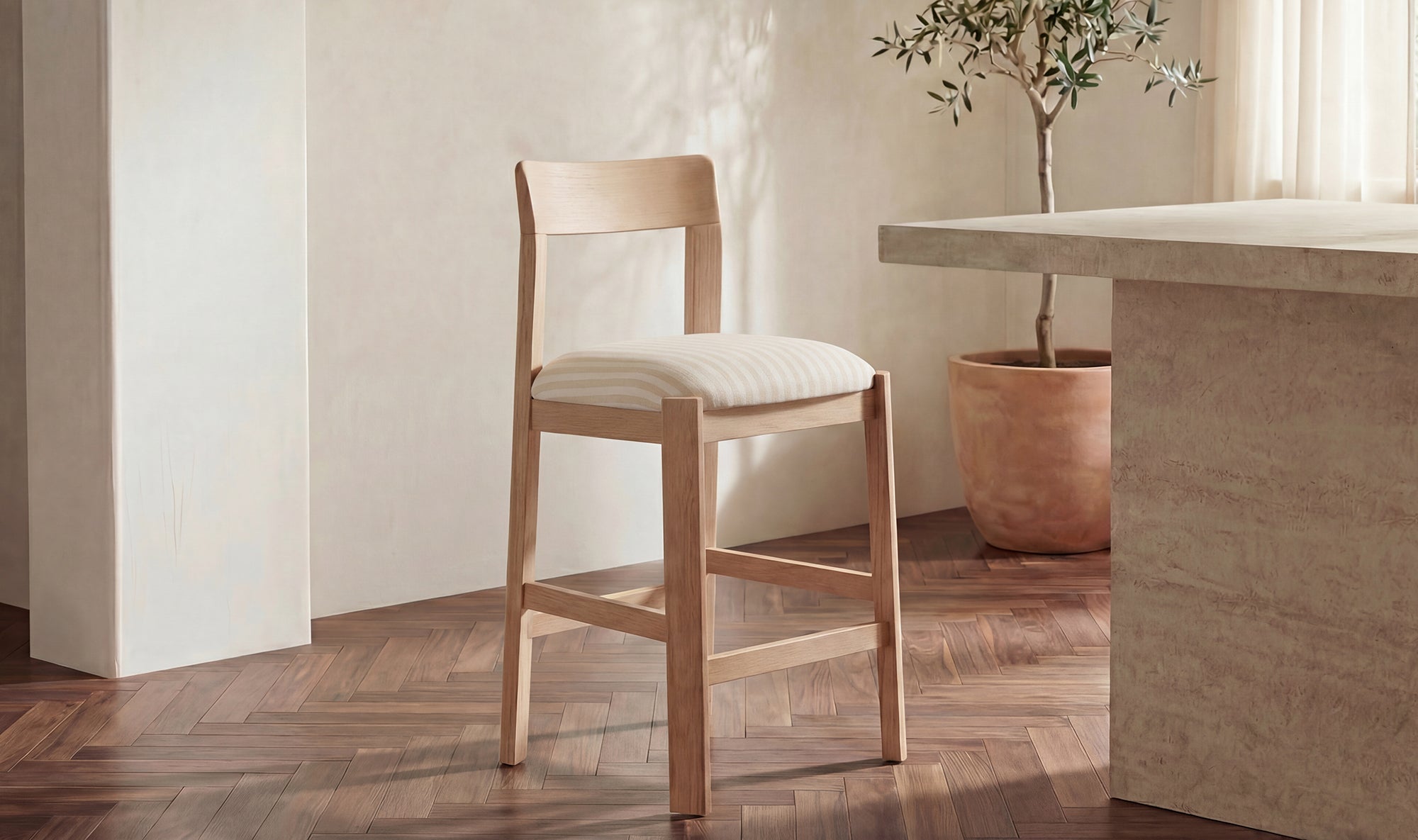 Oli Counter Stool