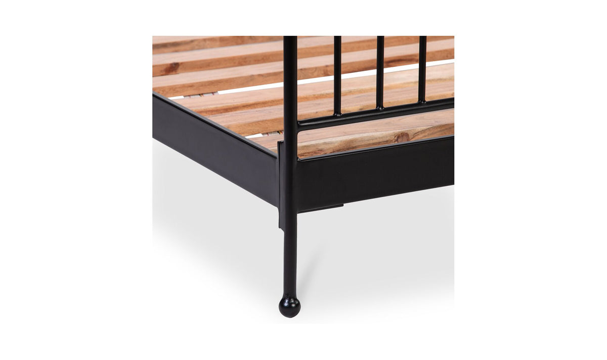 Monet Bed