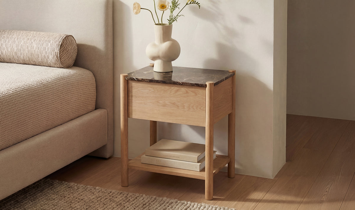Elio Nightstand