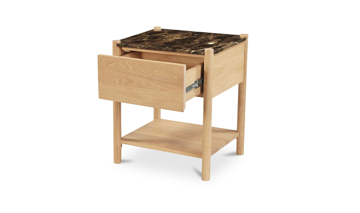 Elio Nightstand