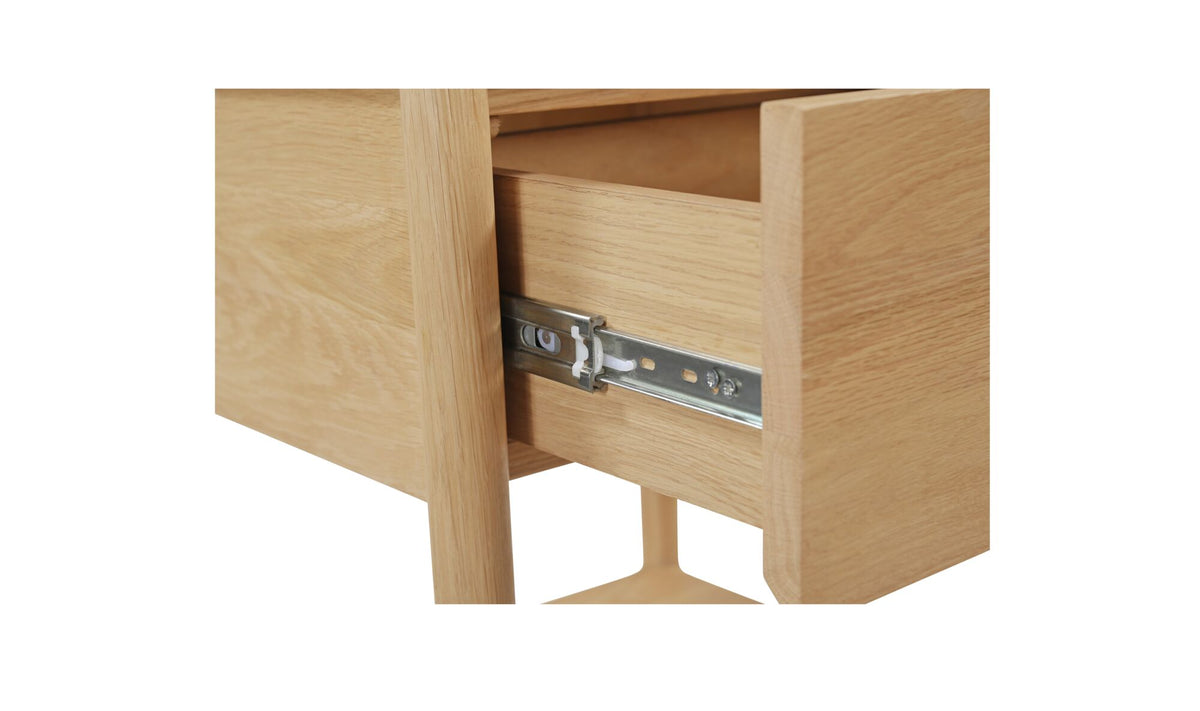 Elio Nightstand